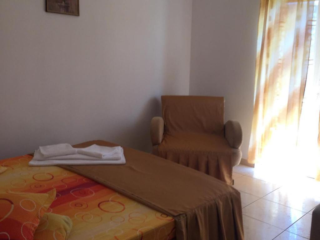 Vila Casa Maria Hotel Костинещи Екстериор снимка